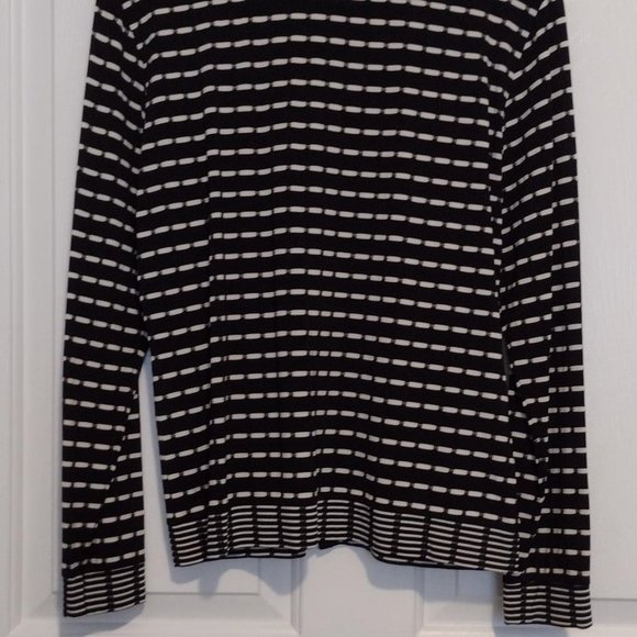 Chicos Travelers Zip up Jacket/Blazer XS EUC - Picture 3 of 5